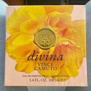 Vince Camuto Divina eau de parfum spray 3.4 oz.